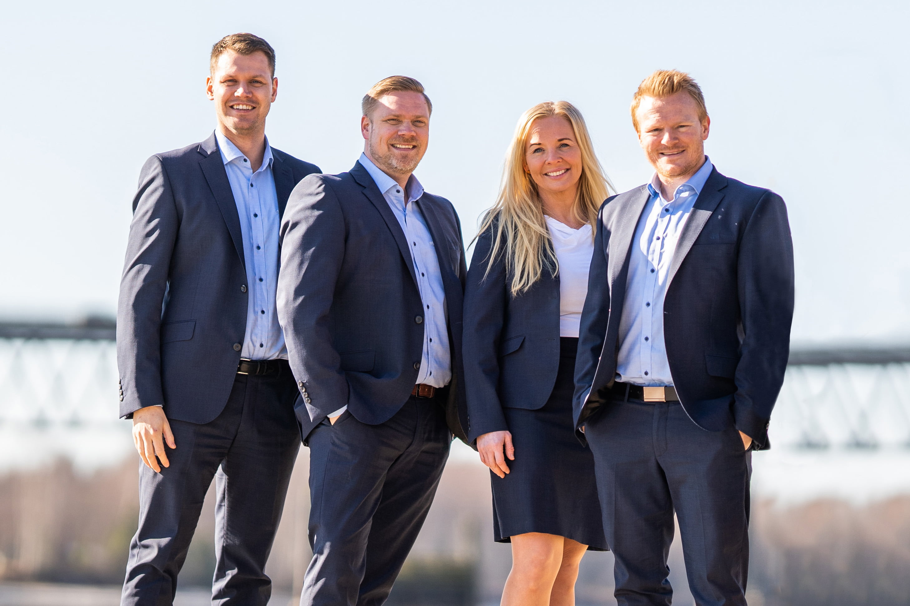 Fire blide ansatte i Trøgstad Sparebank