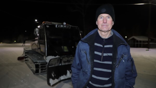 Svein og løypemaskin